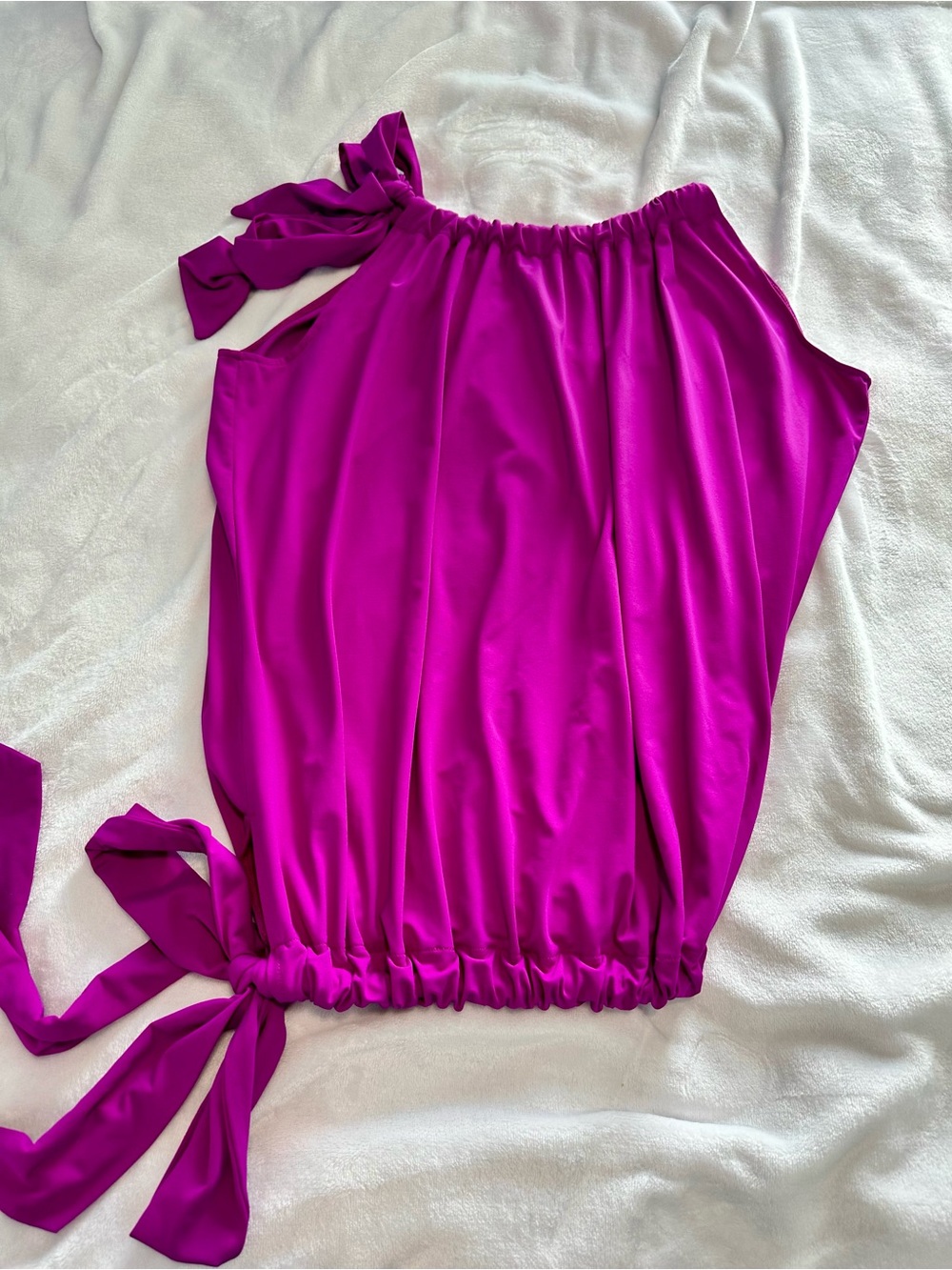Maternity Eva Alexander Magenta Sleeveless Top with One Shoulder Tie & Waist Tie